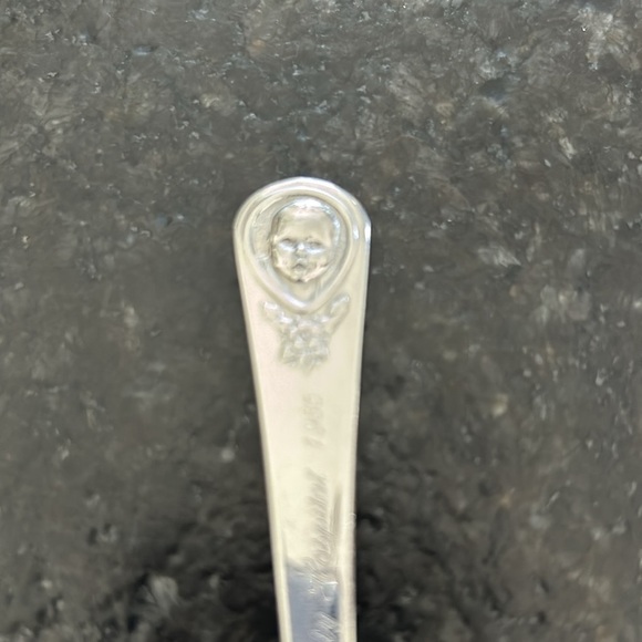 Baby spoon 1986 Akron City Hospital Akron Ohio Gerber Oneida - Picture 3 of 11
